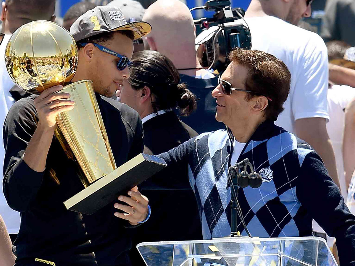 Peter Guber Stephen Curry NBA Championship Trophy